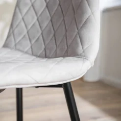 Chaises Capitonnées Trevo II (lot De 2) -WOOOD Soldes 1000274870 220517 030 DETAILS P000000001000274870