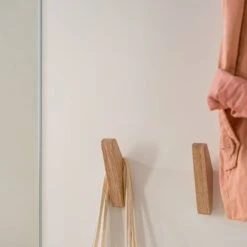 Armoire D’entrée LINDHOLM Avec Miroir -WOOOD Soldes 1000364010 230913 023 MOOD DETAILS P000000001000364010 mood